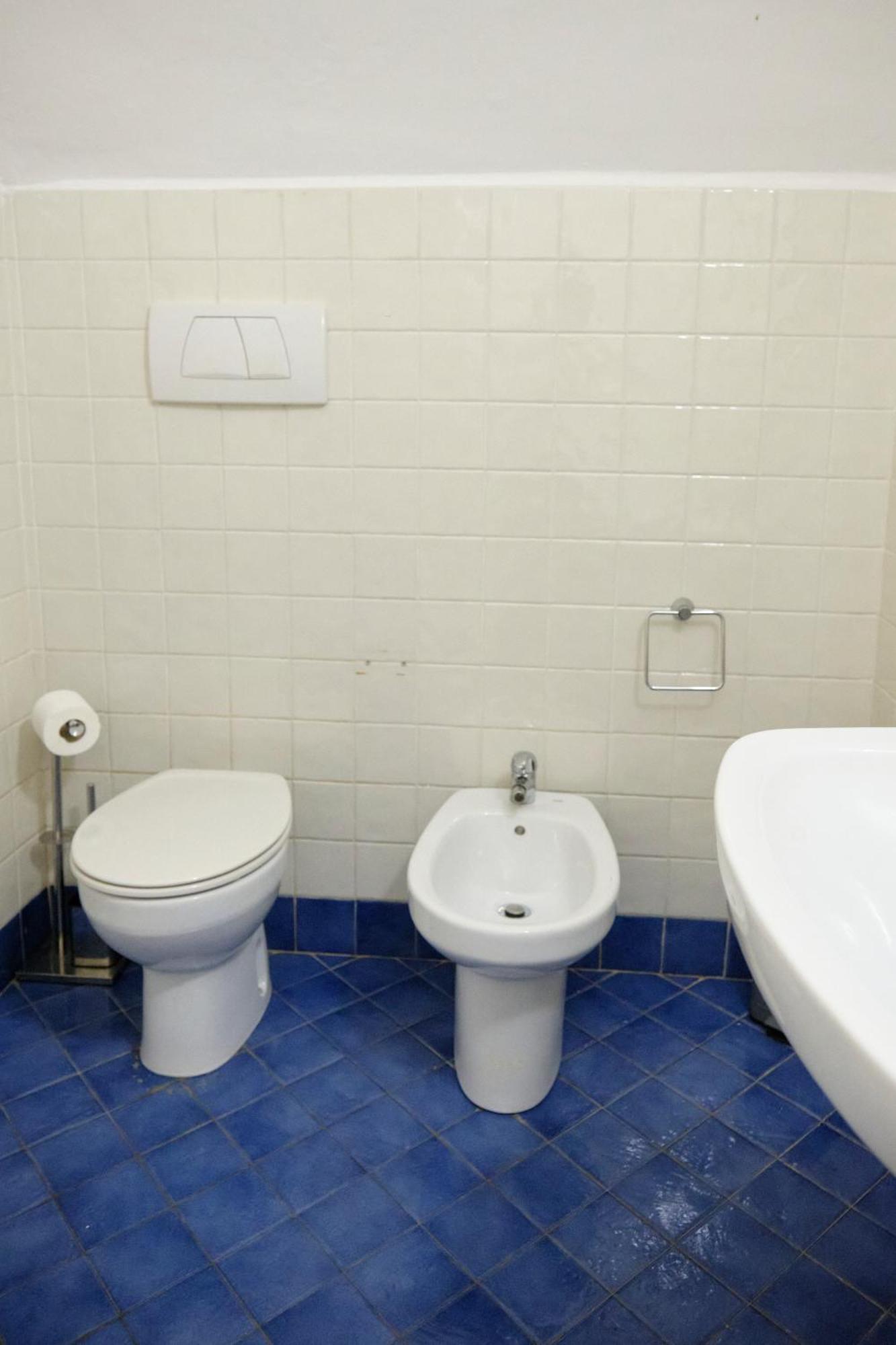 Apartamento Cavour La Citta Vecchia Génova Exterior foto